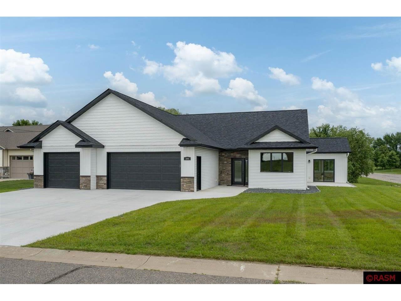 304 N Tustin Circle Elysian MN 56028 7035431 image1