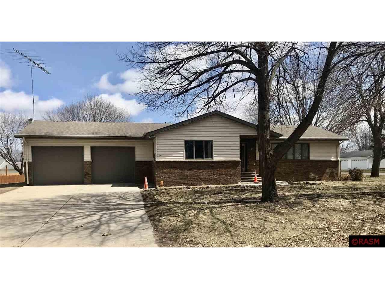 305 1st Street Cleveland MN 56017 7029550 image1