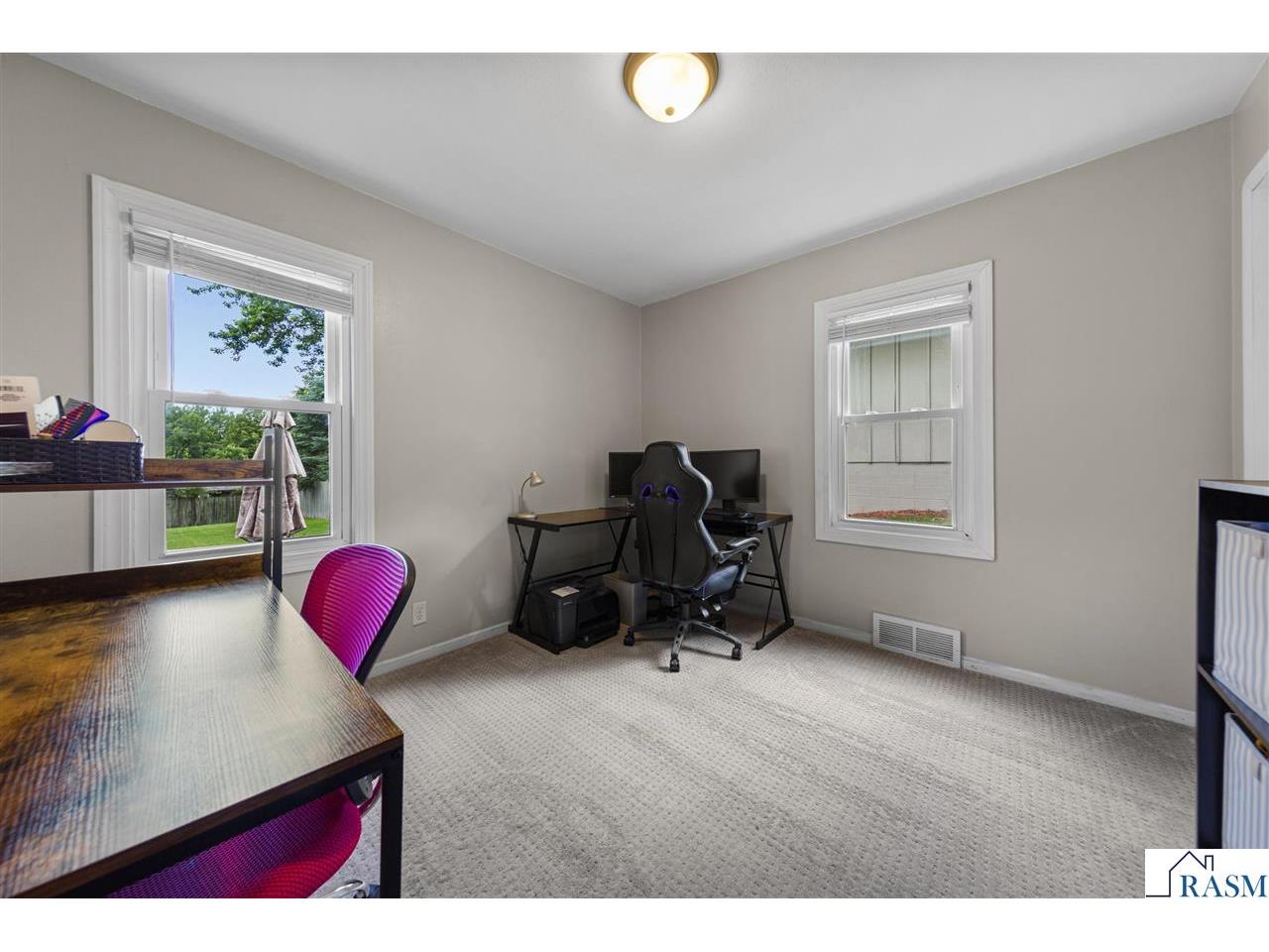 305 2nd Street Cleveland MN 56017 267040568 image11