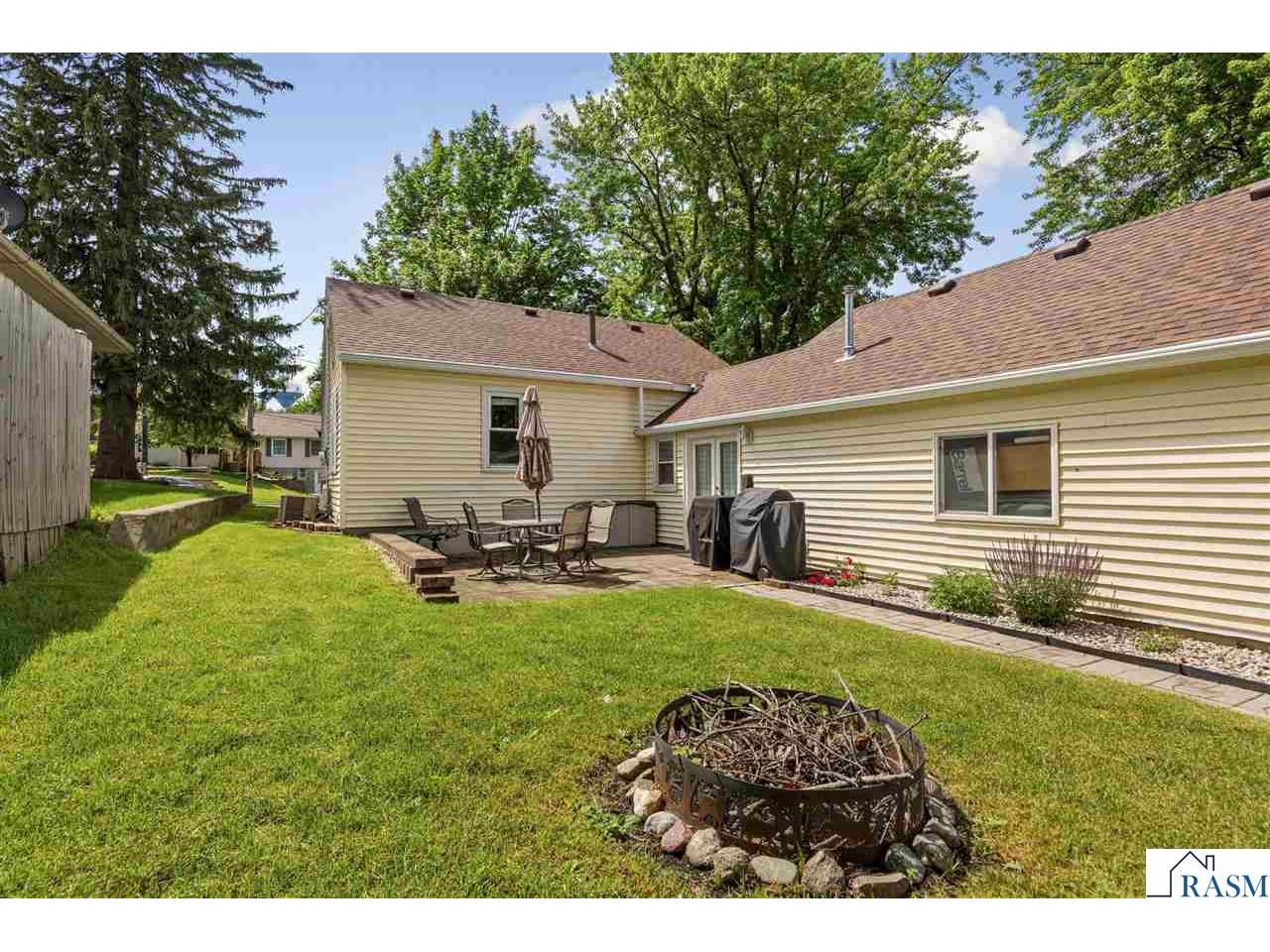305 2nd Street Cleveland MN 56017 267040568 image20