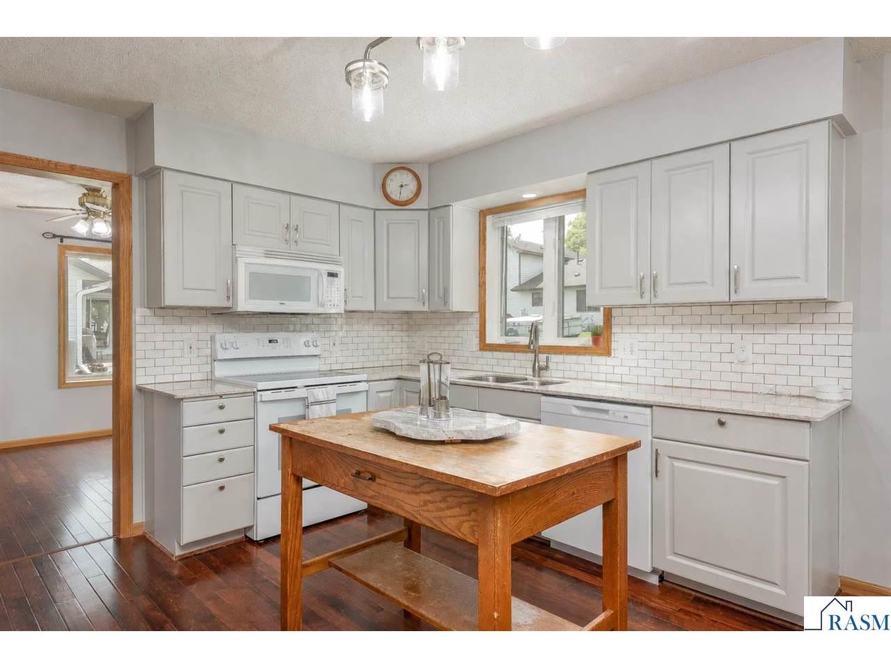 305 Chancery Lane Mankato MN 56001 7040290 image16