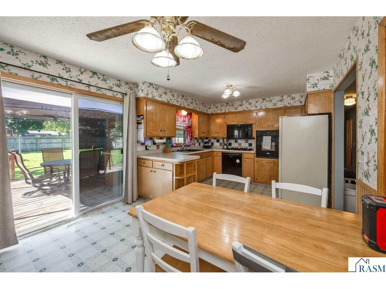 305 Maywood Avenue Eagle Lake MN 56024 267040585 image25