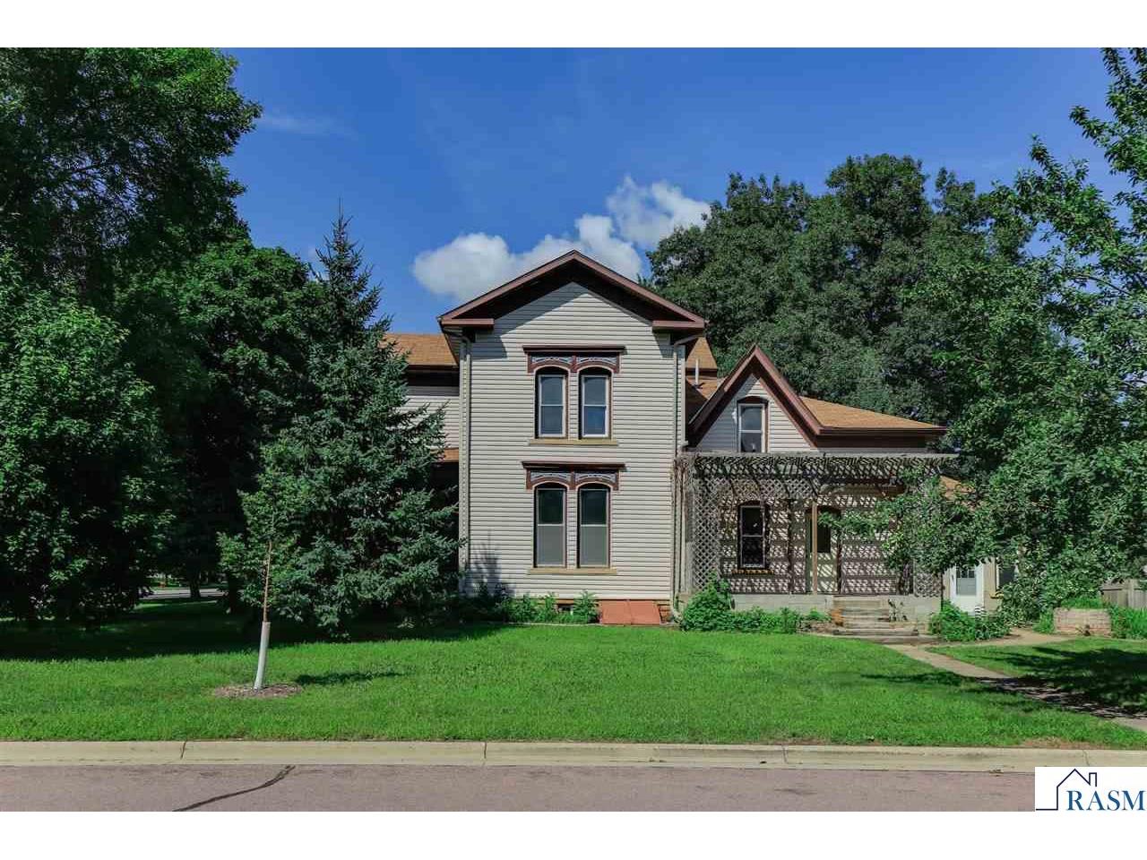 305 N Minnesota Avenue Saint Peter MN 56082 7038230 image1