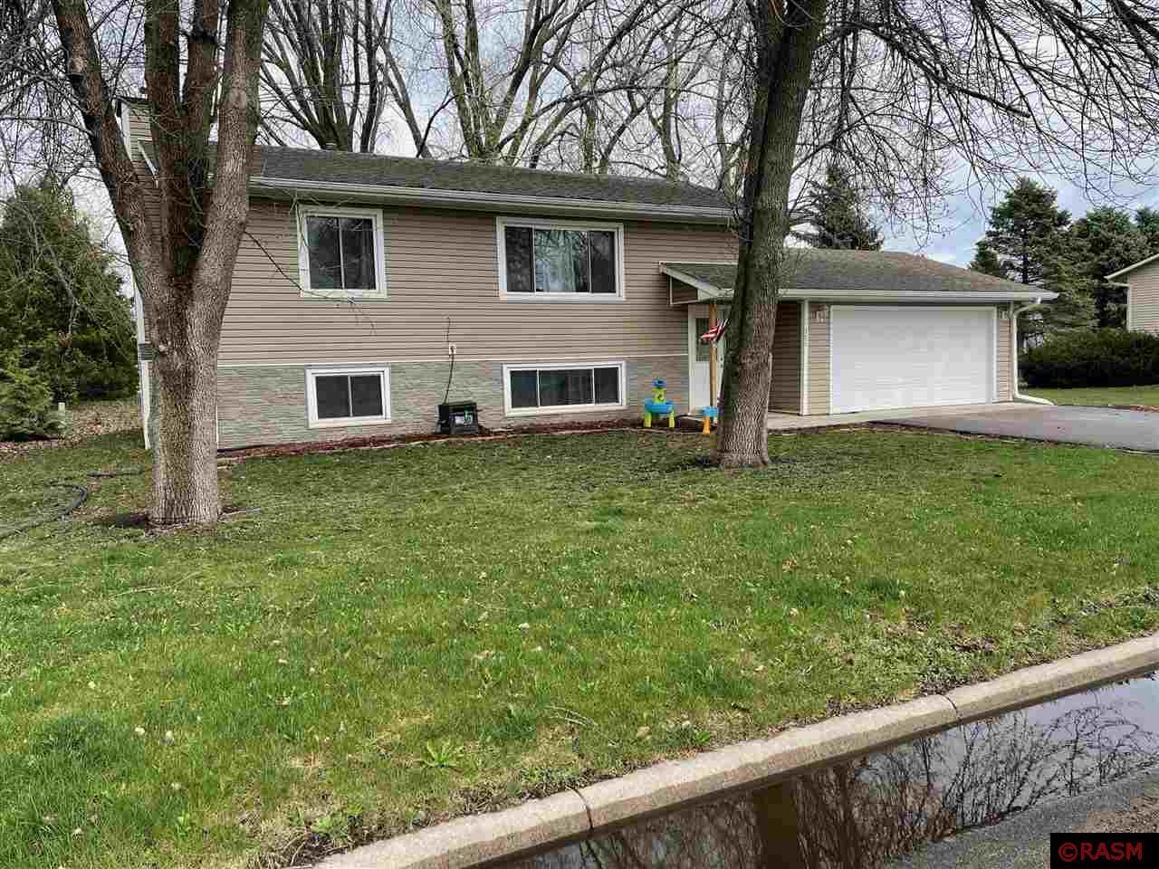 305 NE 18th Avenue, Waseca, MN 56093 MLS 7026647 Edina Realty