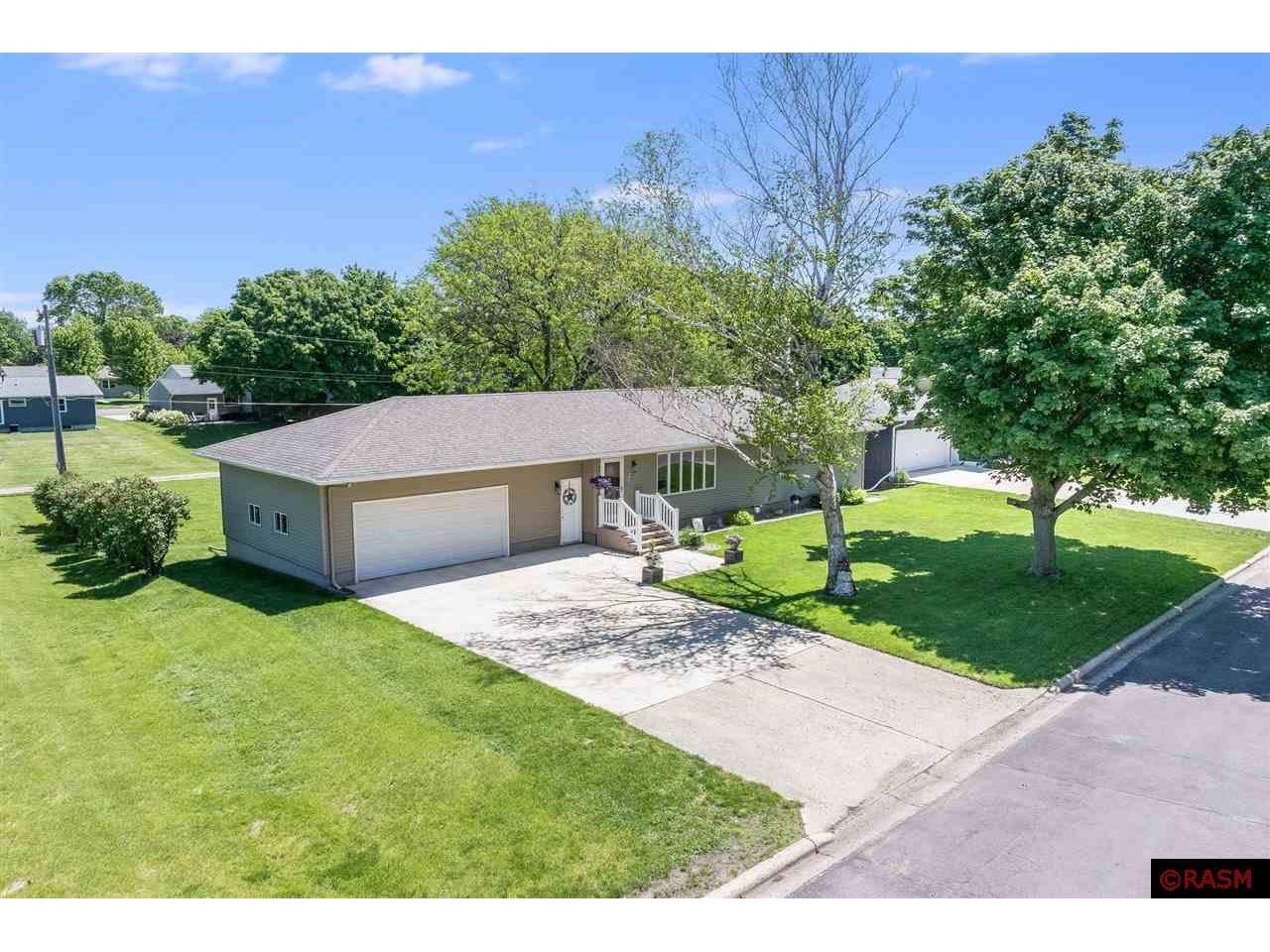 306 N Manyaska Street Sherburn MN 56171 7035012 image1