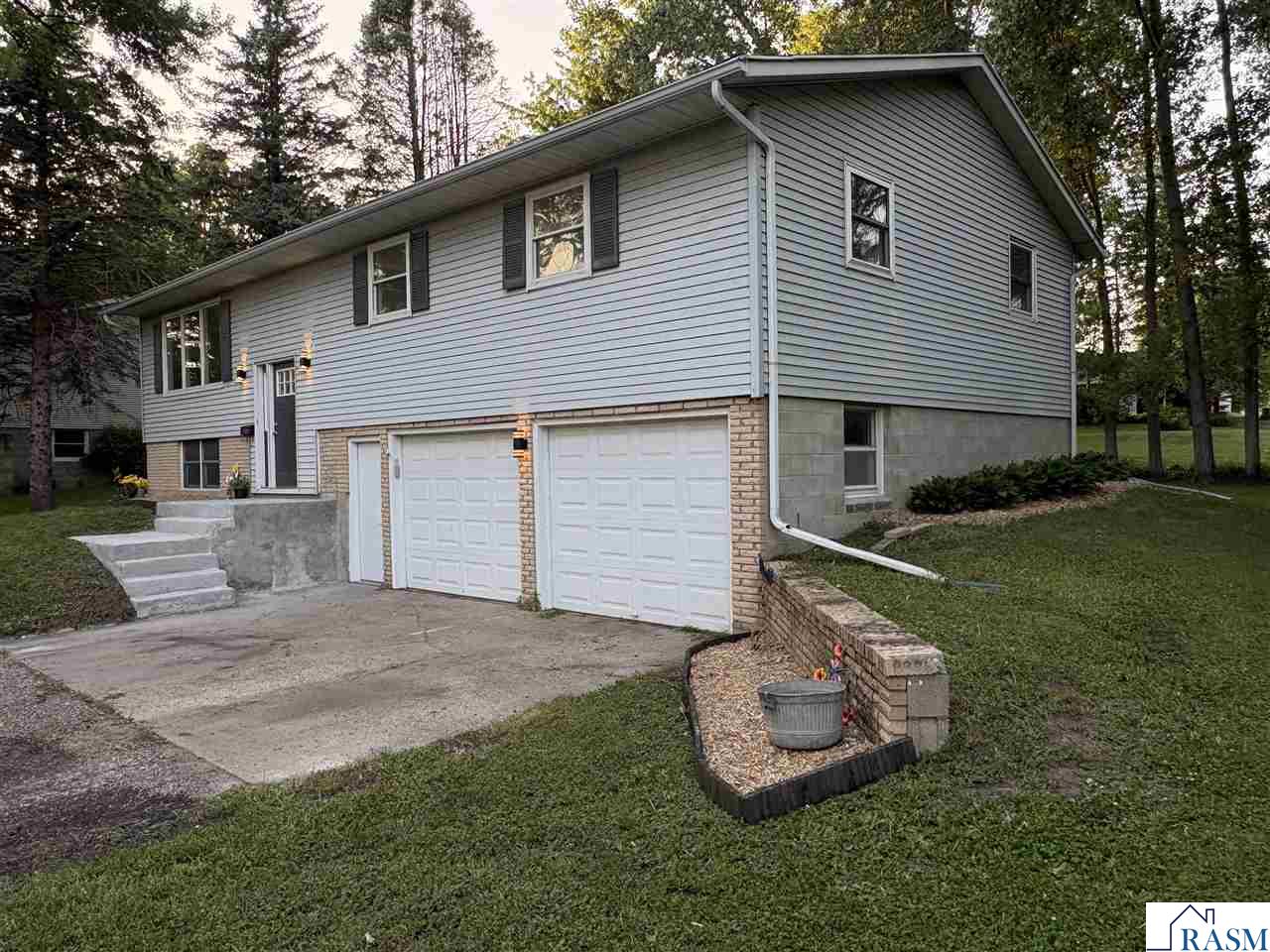 306 W North Street Janesville MN 56048 7040431 image4