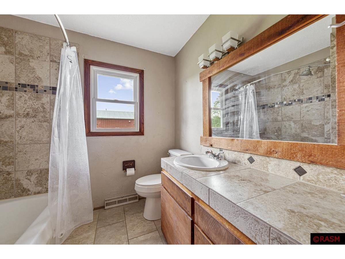 307 Dove Street Minnesota Lake MN 56068 7037805 image12