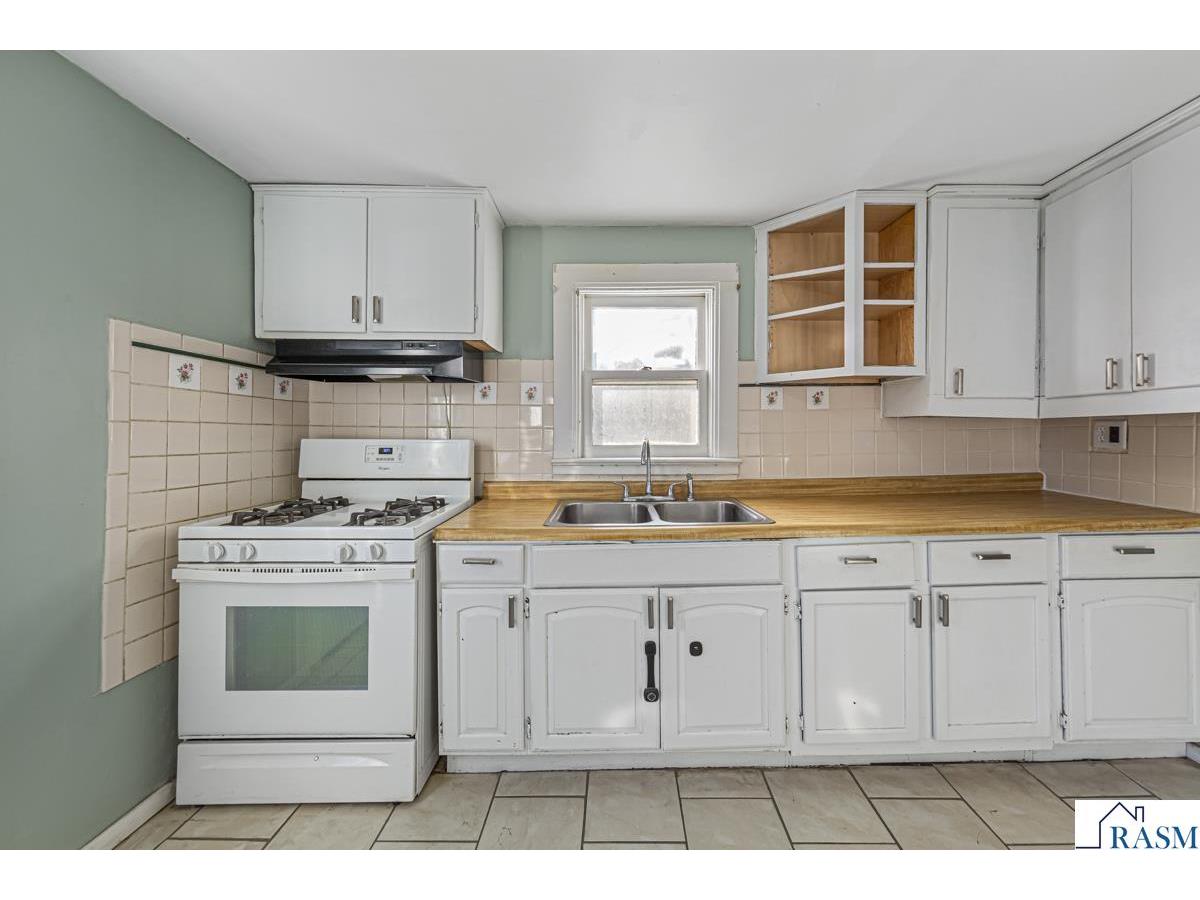 307 W 4th Street Winthrop MN 55396 7038817 image15