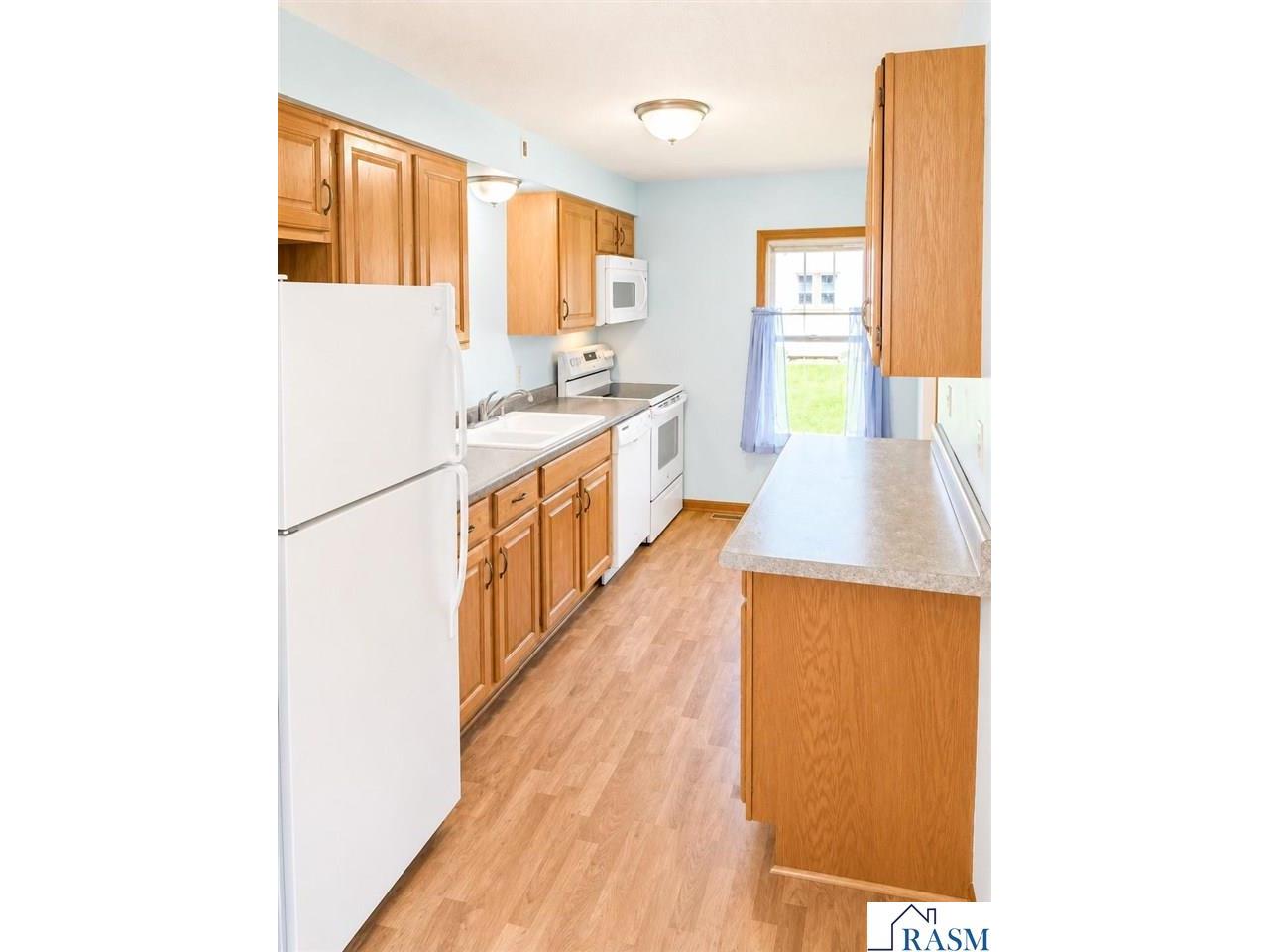 307 Washington Avenue Hanska MN 56041 267040924 image19