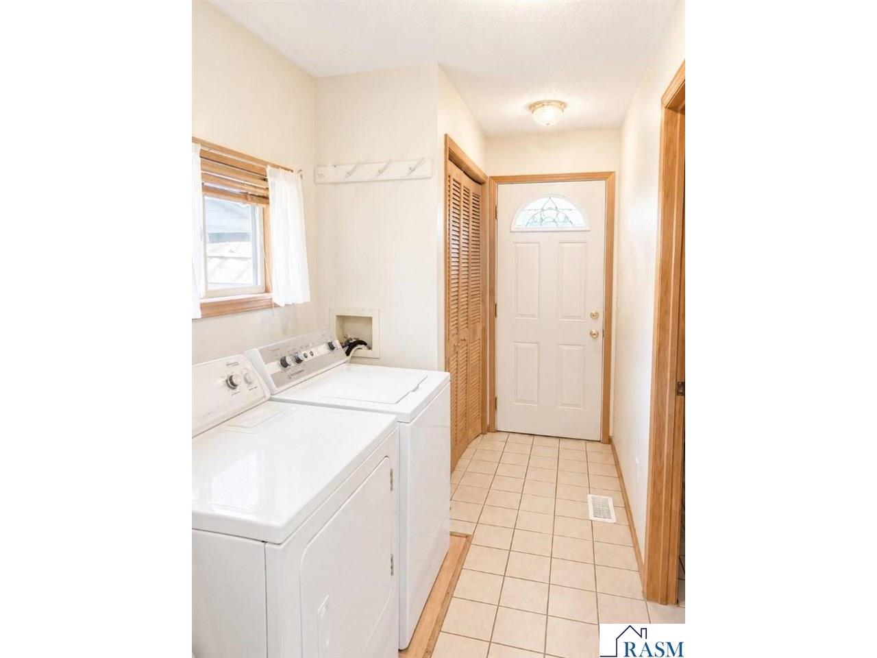 307 Washington Avenue Hanska MN 56041 267040924 image20