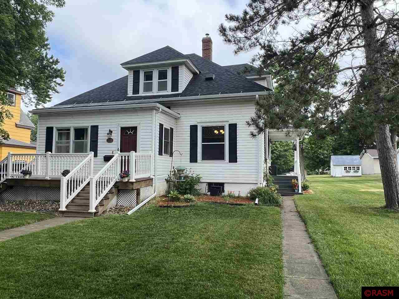 308 W 4th St. Janesville MN 56048 7032694 image1