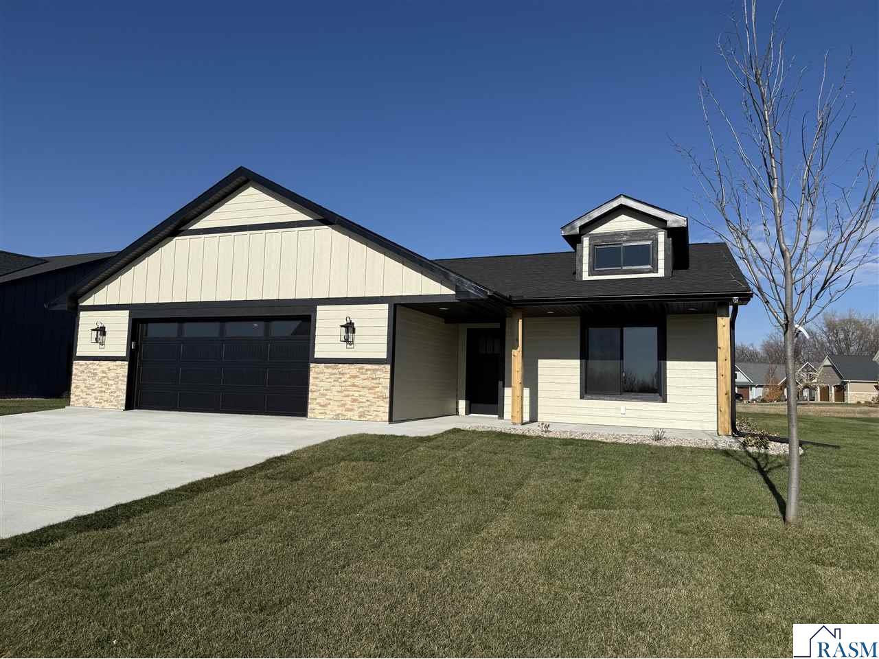 309 Pinehurst Drive Mankato MN 56001 7038828 image1