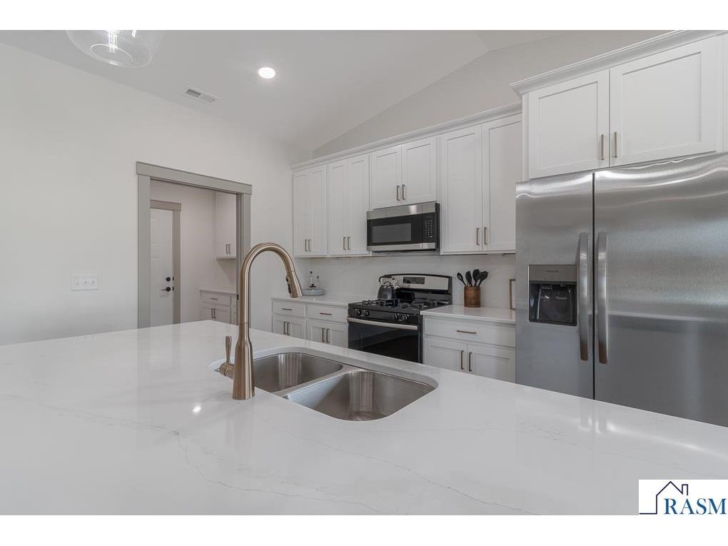 309 Pinehurst Drive Mankato MN 56001 7038828 image19