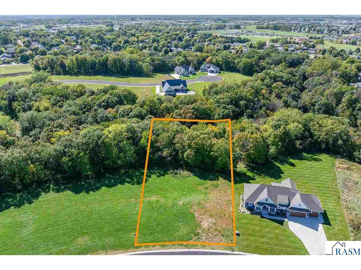 31 North Pointe Court North Mankato MN 56003 267040789 image1