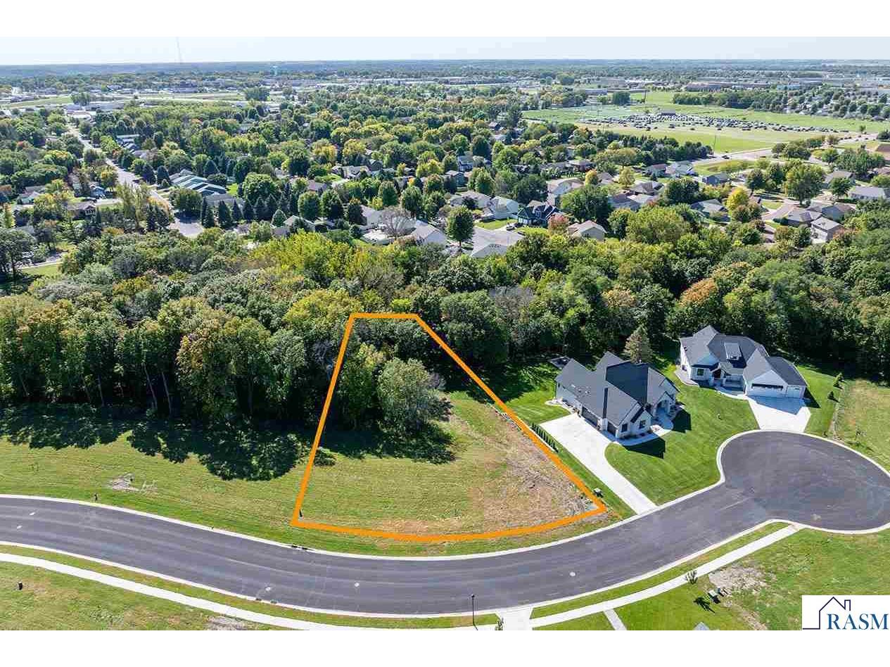 31 South Pointe Court North Mankato MN 56003 267040810 image1