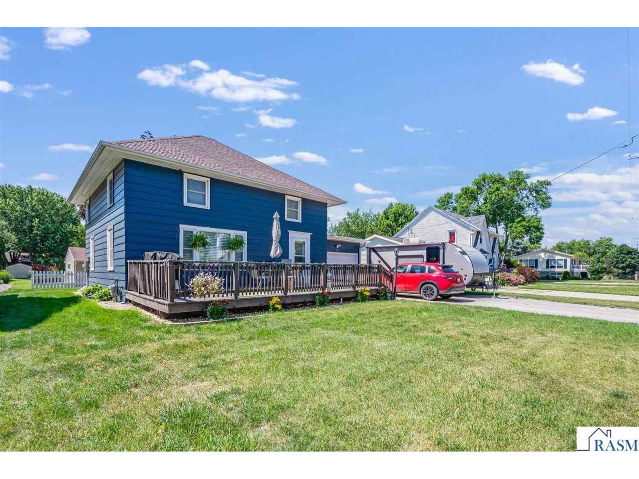 310 E 13th Street Blue Earth MN 56013 267040696 image1