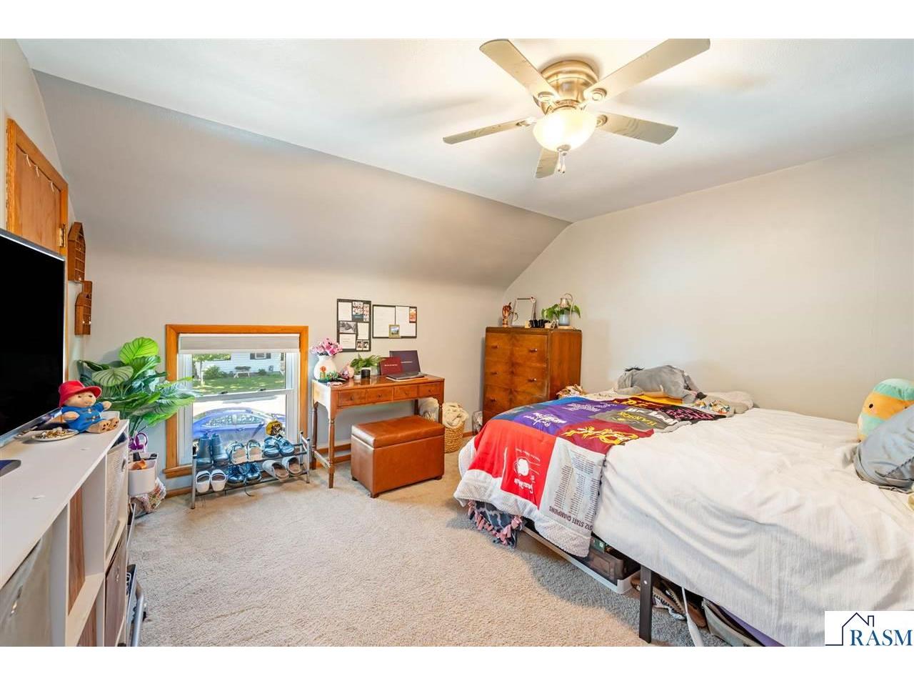 310 E 13th Street Blue Earth MN 56013 267040696 image18