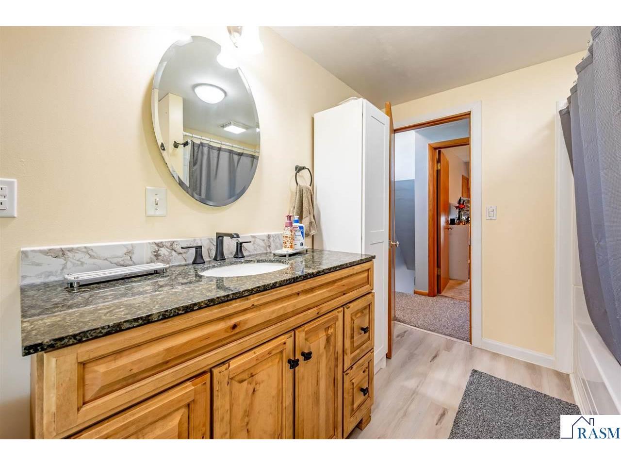 310 E 13th Street Blue Earth MN 56013 267040696 image19