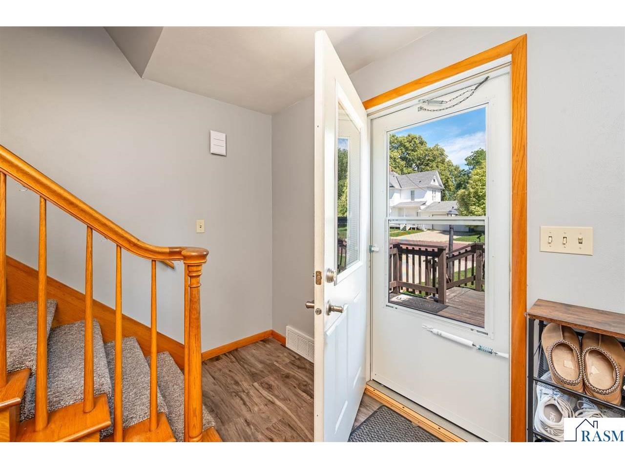 310 E 13th Street Blue Earth MN 56013 267040696 image2