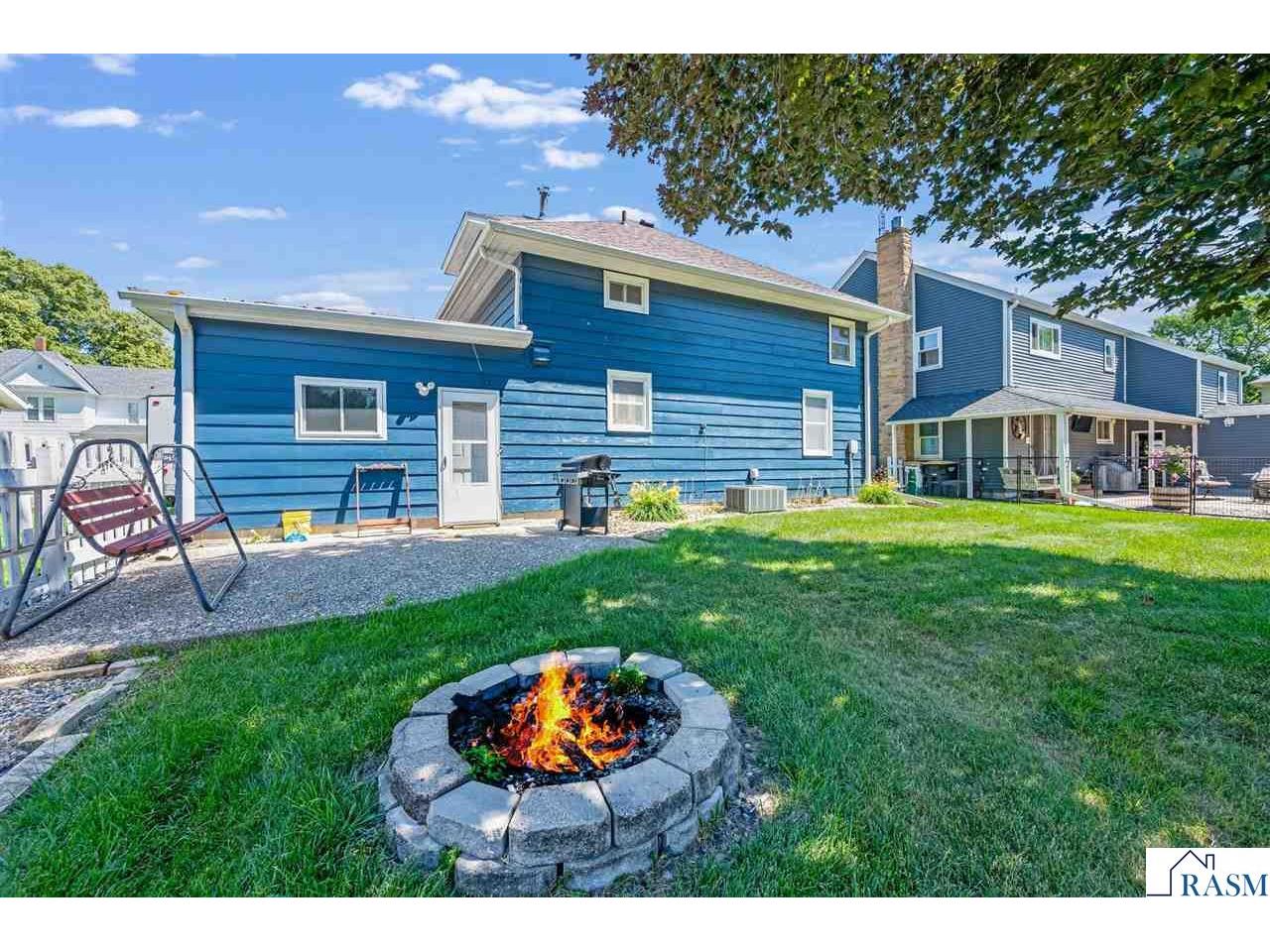 310 E 13th Street Blue Earth MN 56013 267040696 image34