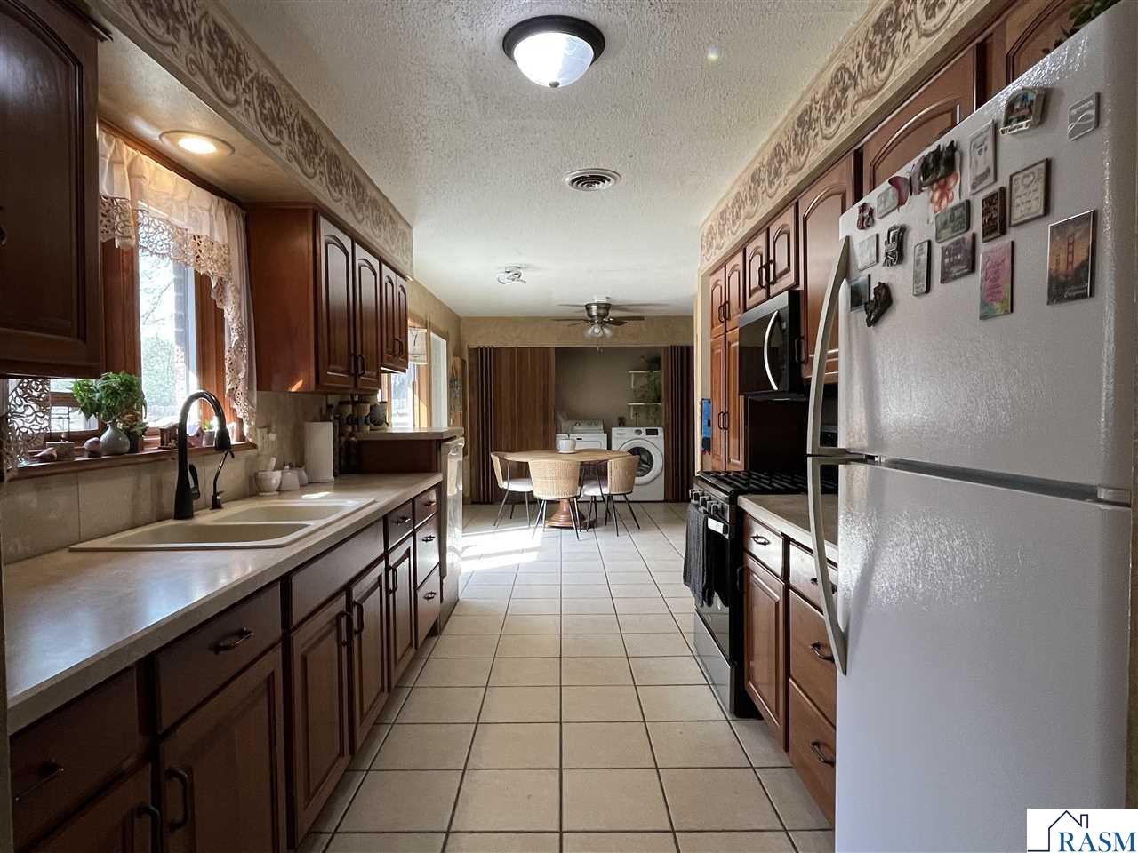 311 1st Street North Saint James MN 56081 7040045 image10