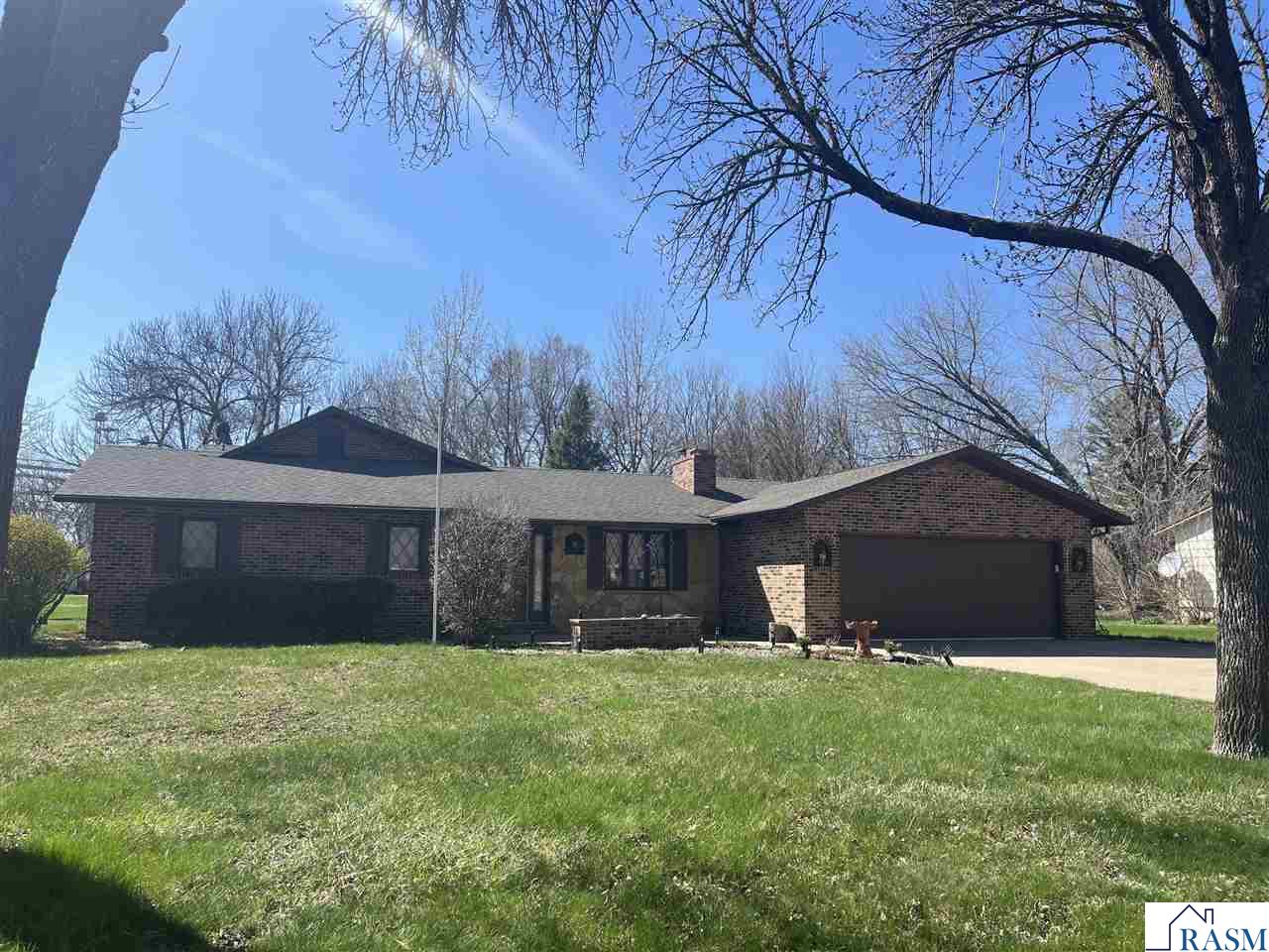 311 1st Street North Saint James MN 56081 7040045 image2