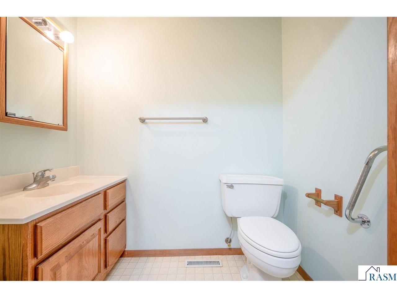 311 S Nicollet Street Blue Earth MN 56013 7039134 image30