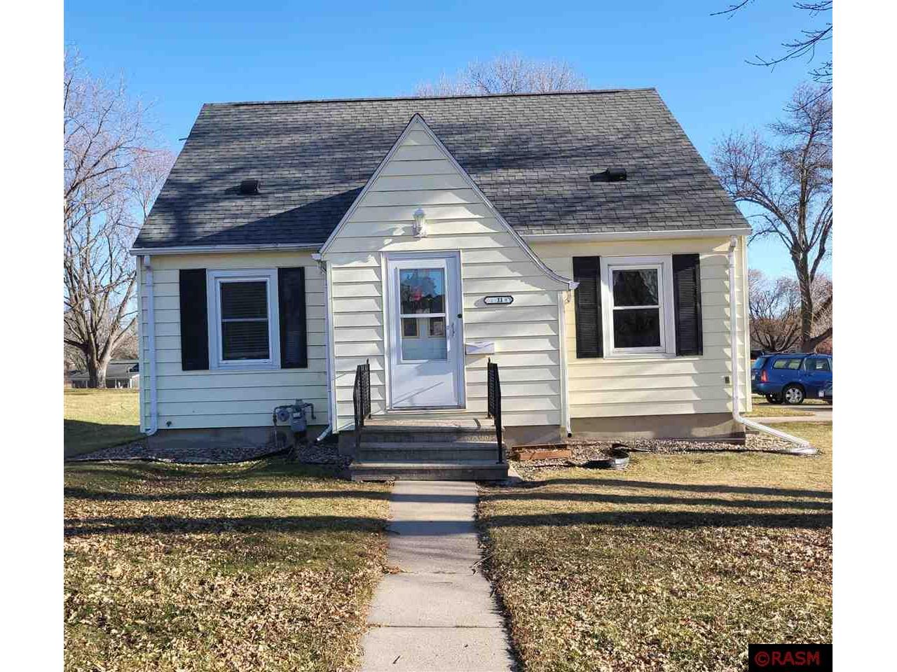 311 SE 11th Street Waseca MN 56093 7033928 image1