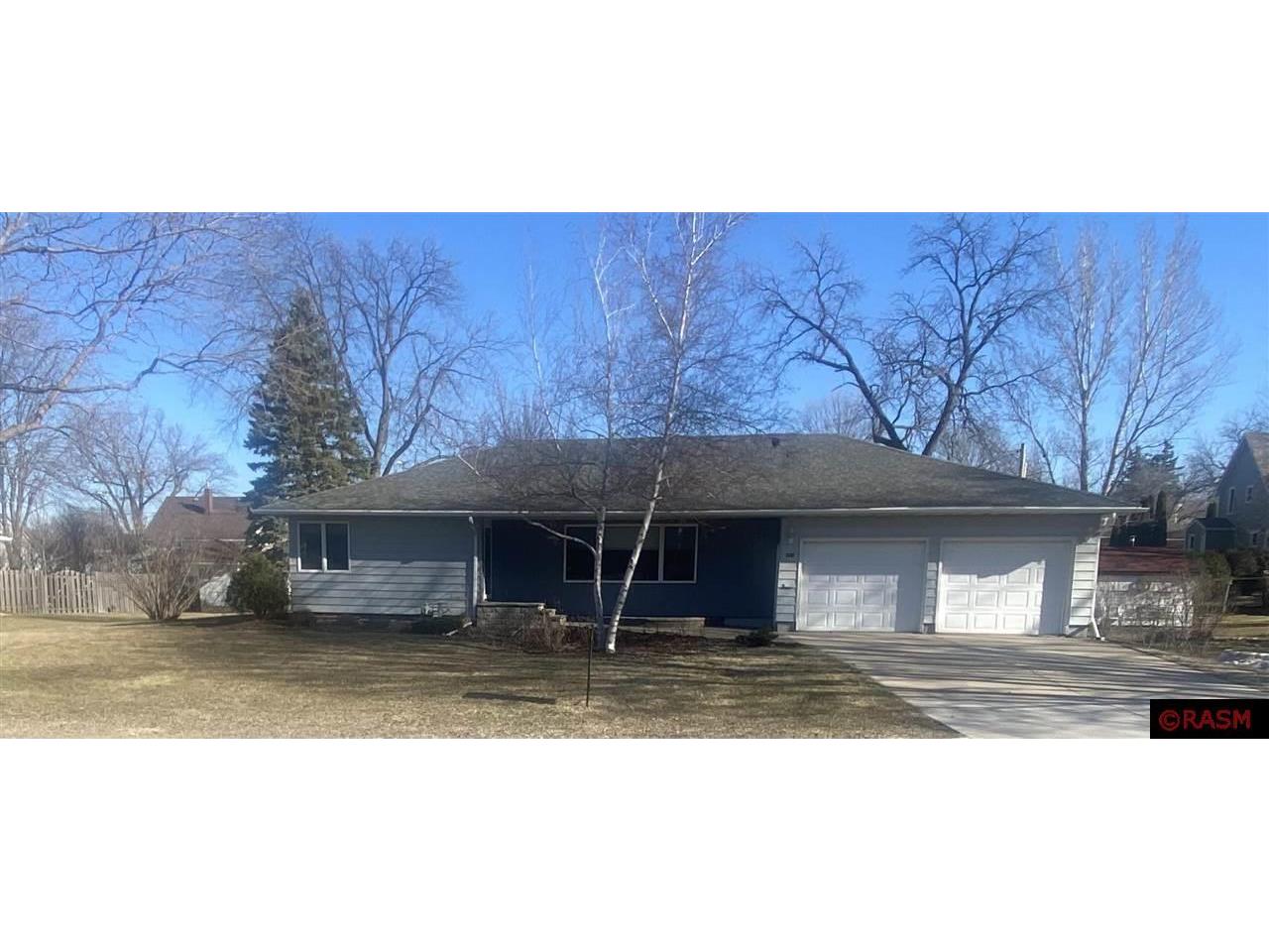311 SW 6 Street Wells MN 56097 7031462 image1