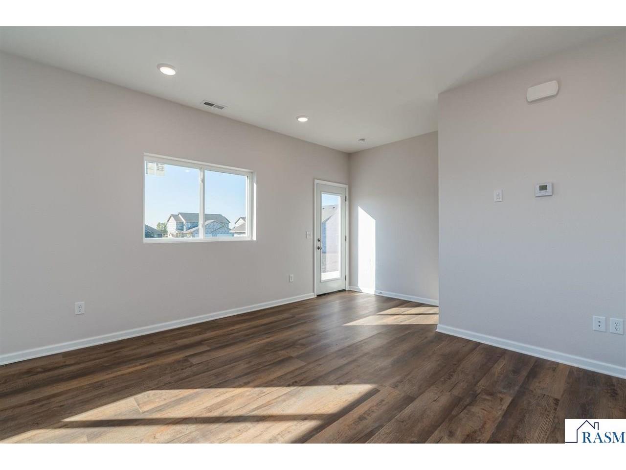 3117 & 3119 Noble Drive Mankato MN 56003 7038834 image12