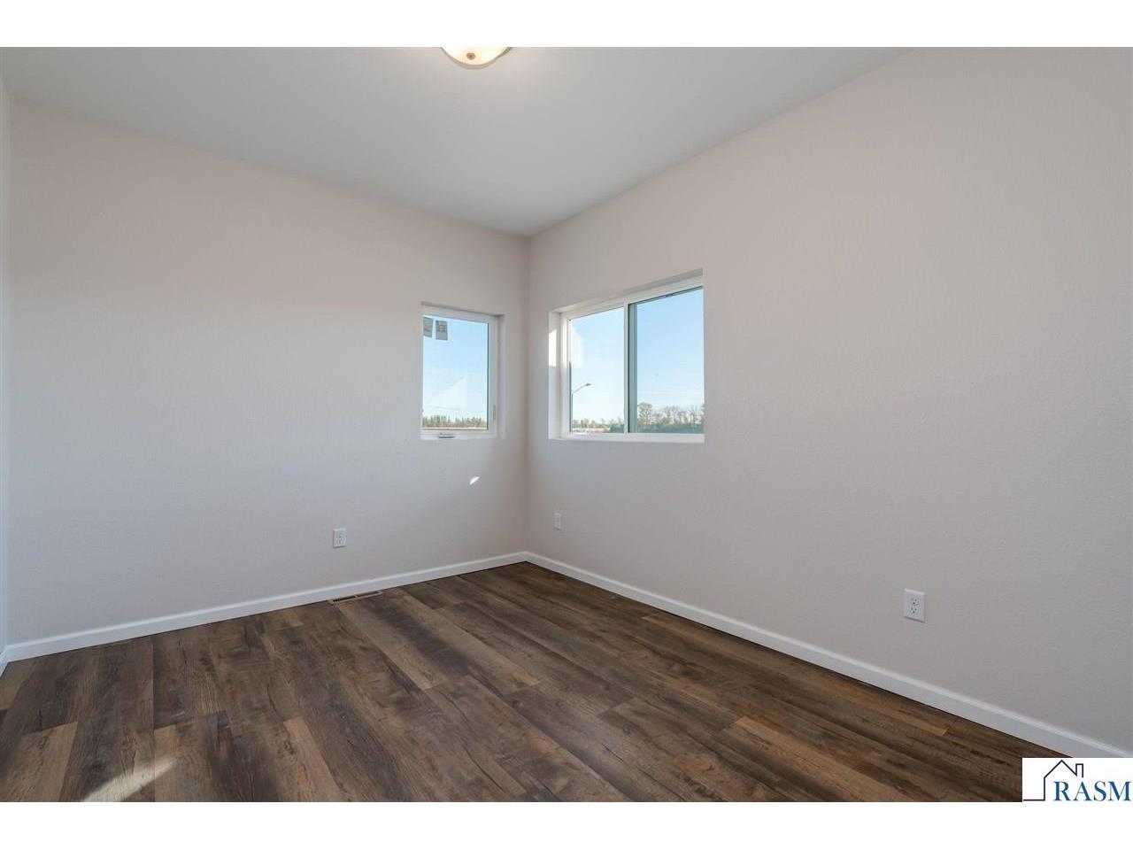 3117 & 3119 Noble Drive Mankato MN 56003 7038834 image17