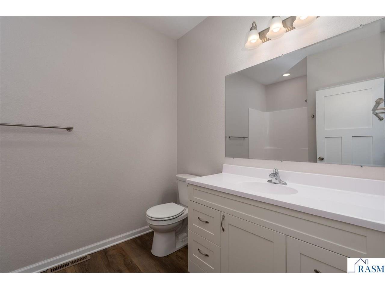 3117 & 3119 Noble Drive Mankato MN 56003 7038834 image20