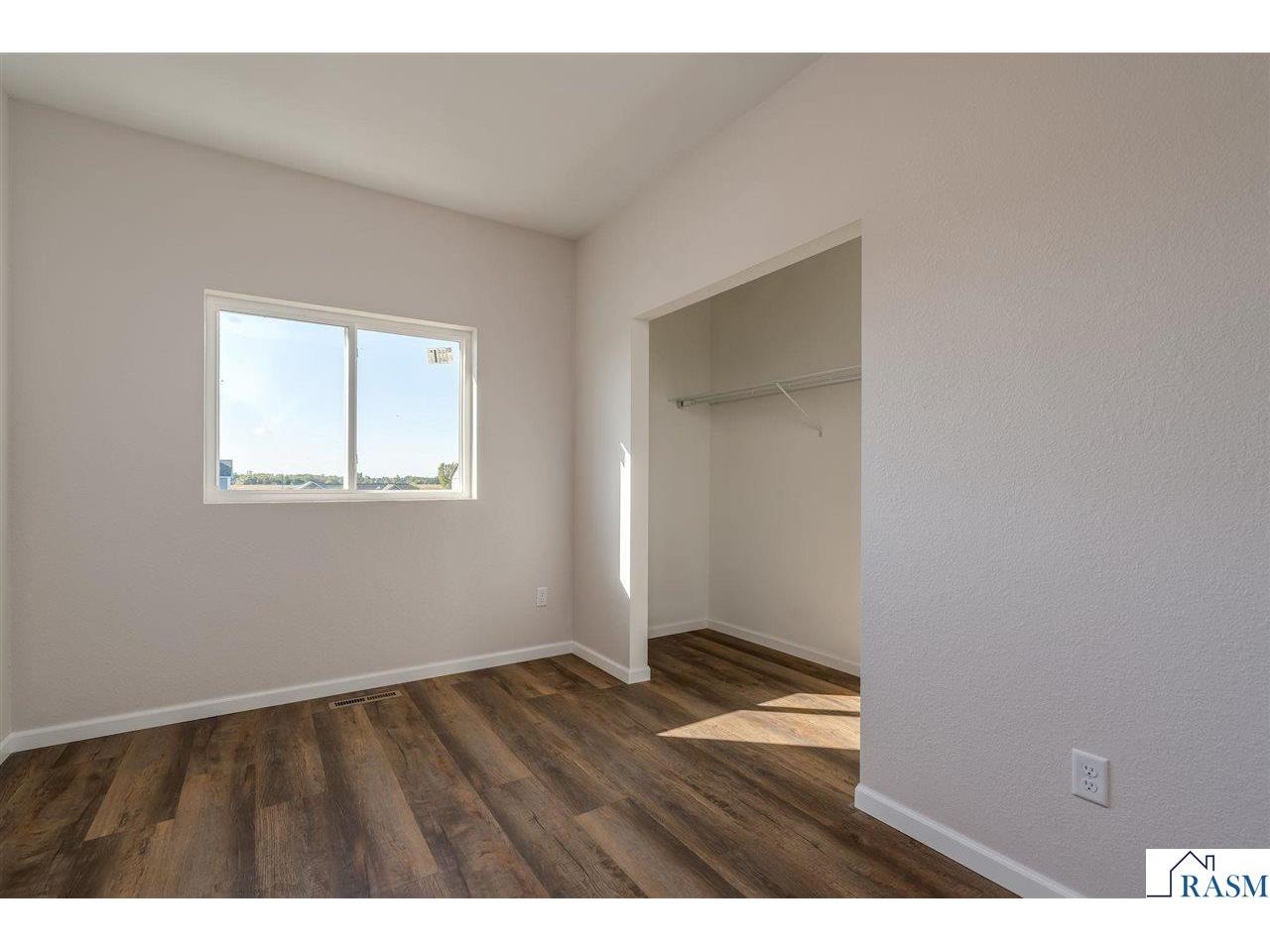 3117 & 3119 Noble Drive Mankato MN 56003 7038834 image22