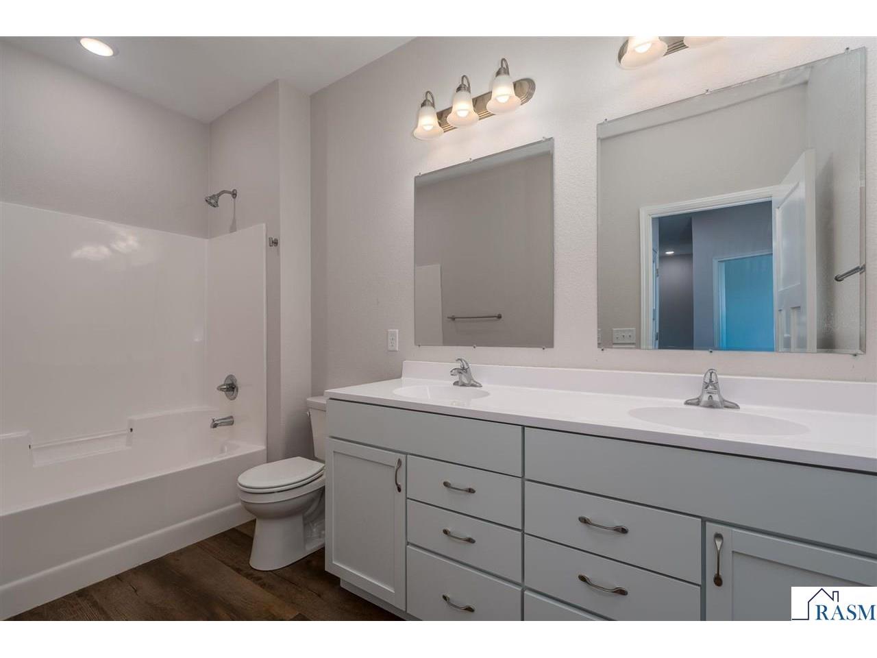 3117 & 3119 Noble Drive Mankato MN 56003 7038834 image26