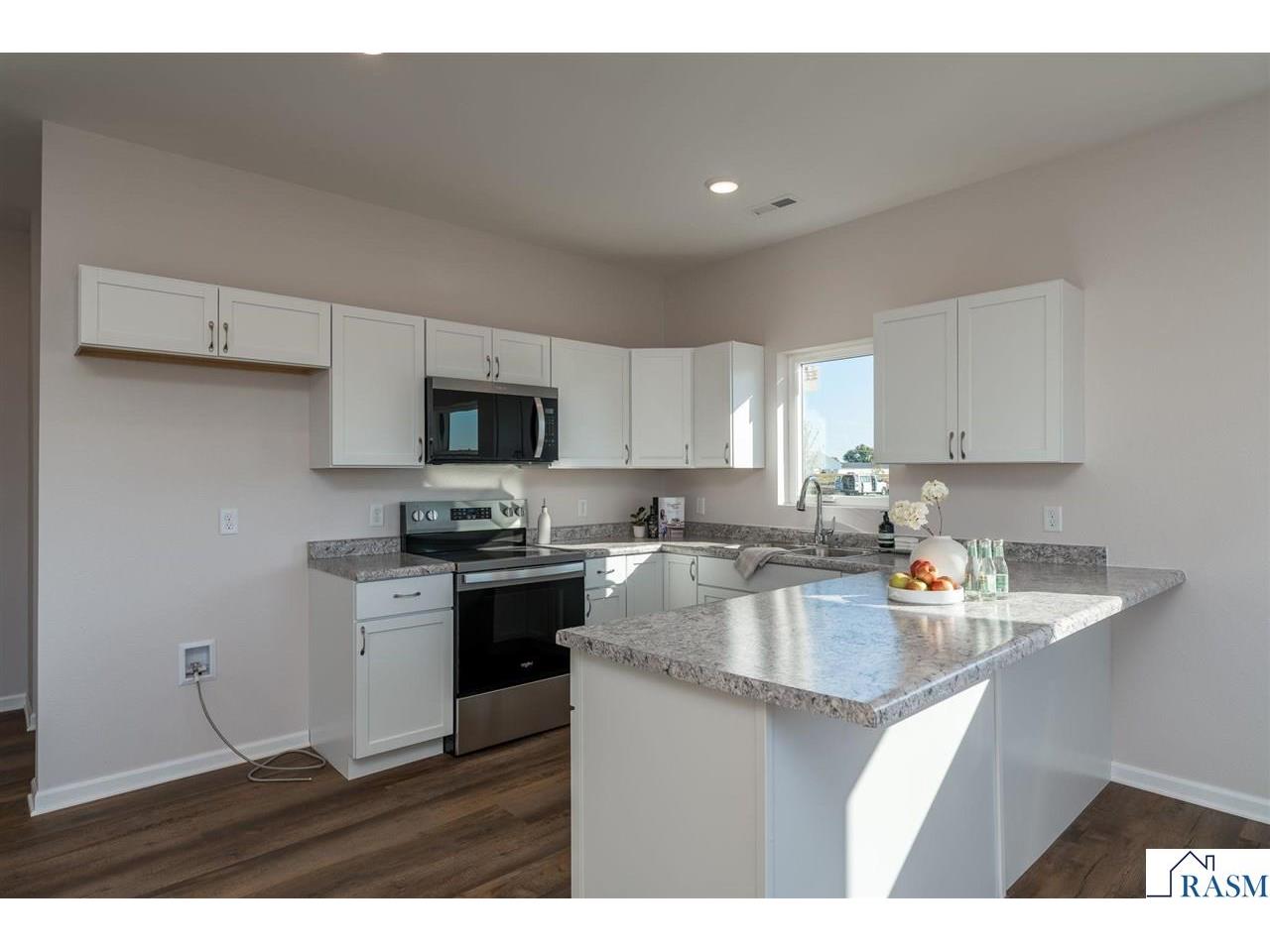 3117 & 3119 Noble Drive Mankato MN 56003 7038834 image6