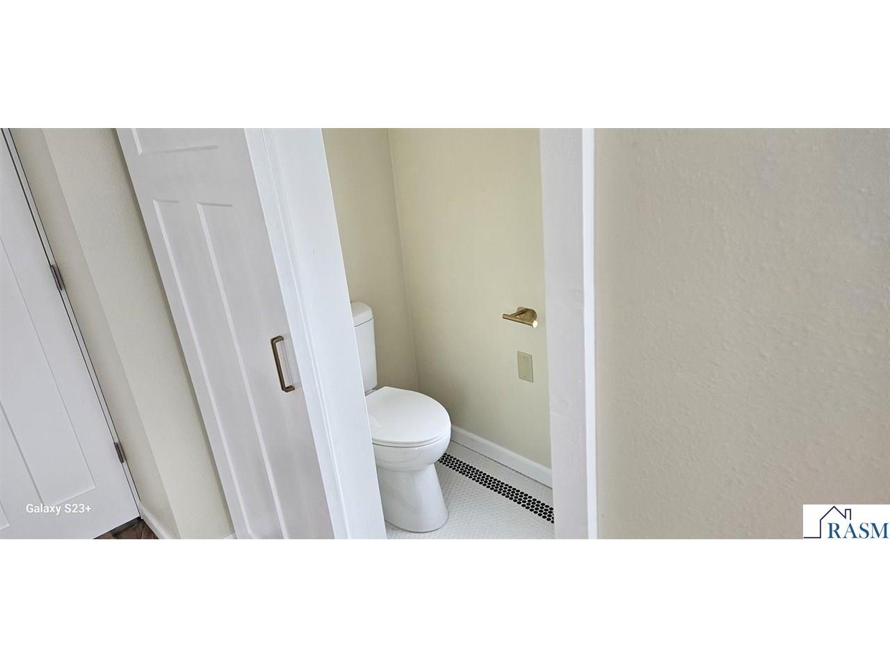 312 2nd Ave SE Waseca MN 56093 7039191 image9