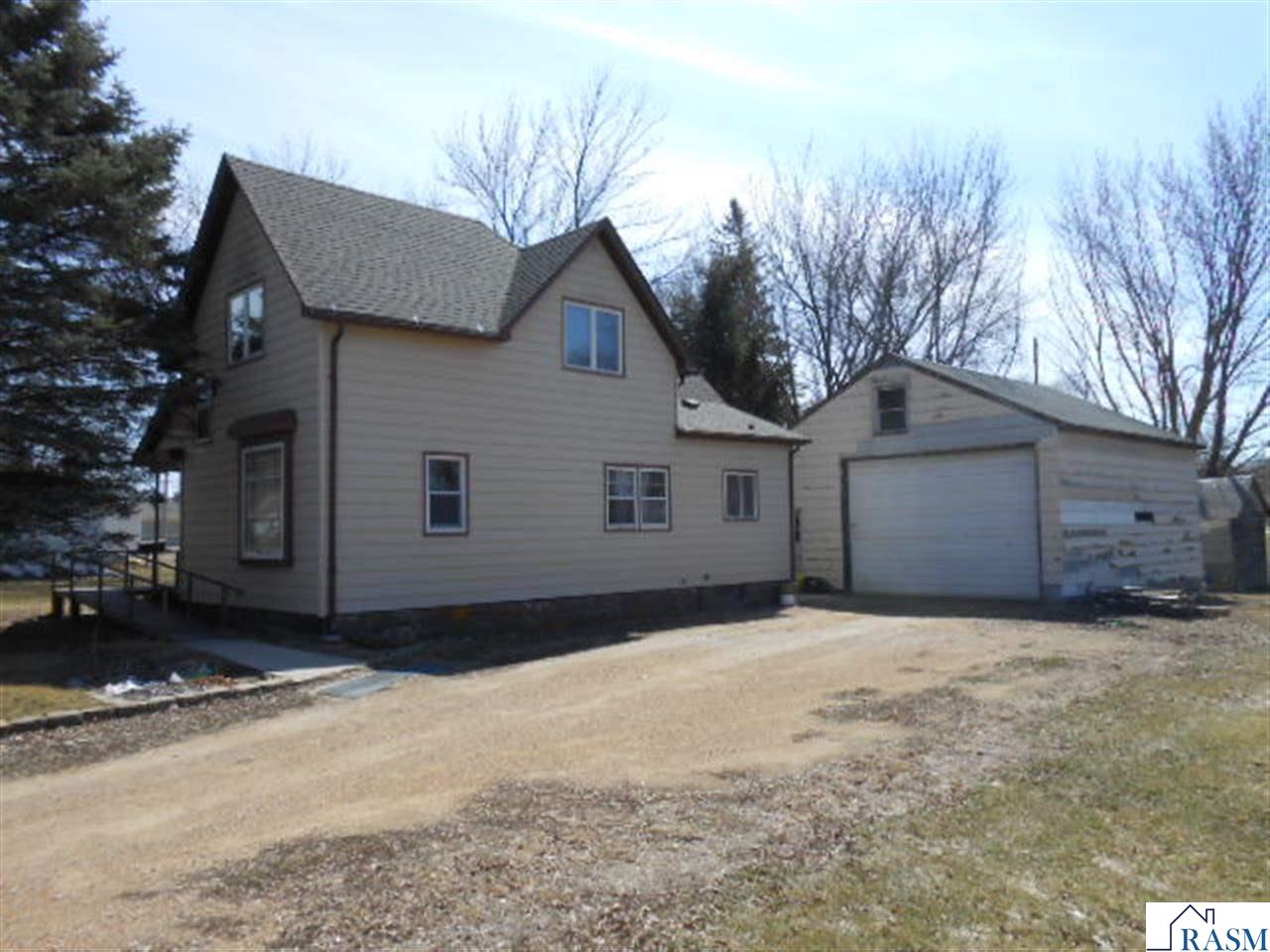 312 E 14th Street Blue Earth MN 56013 7039217 image1