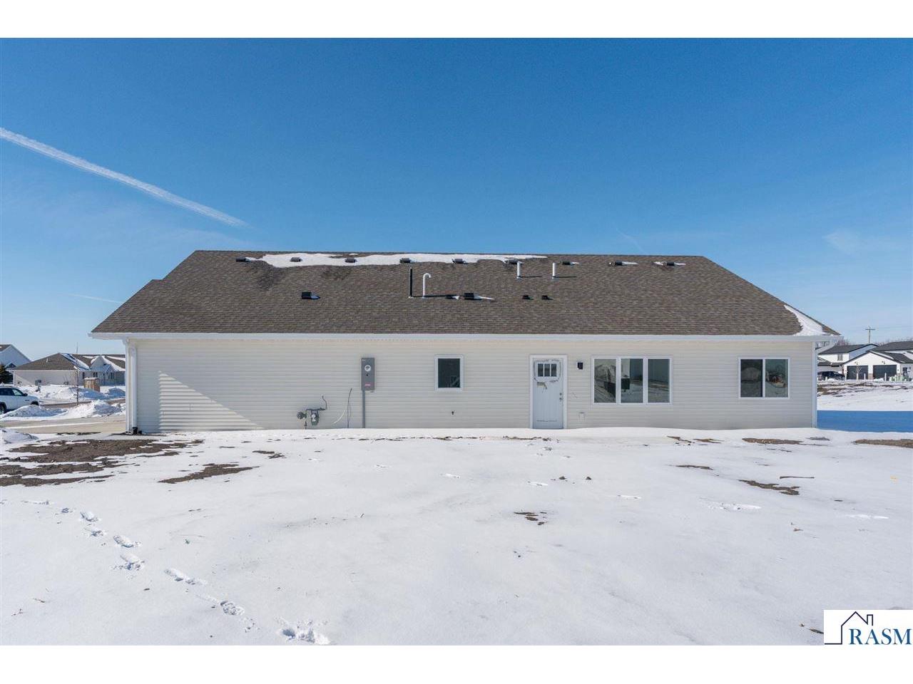 3122 Noble Drive Mankato MN 56001 7039383 image2