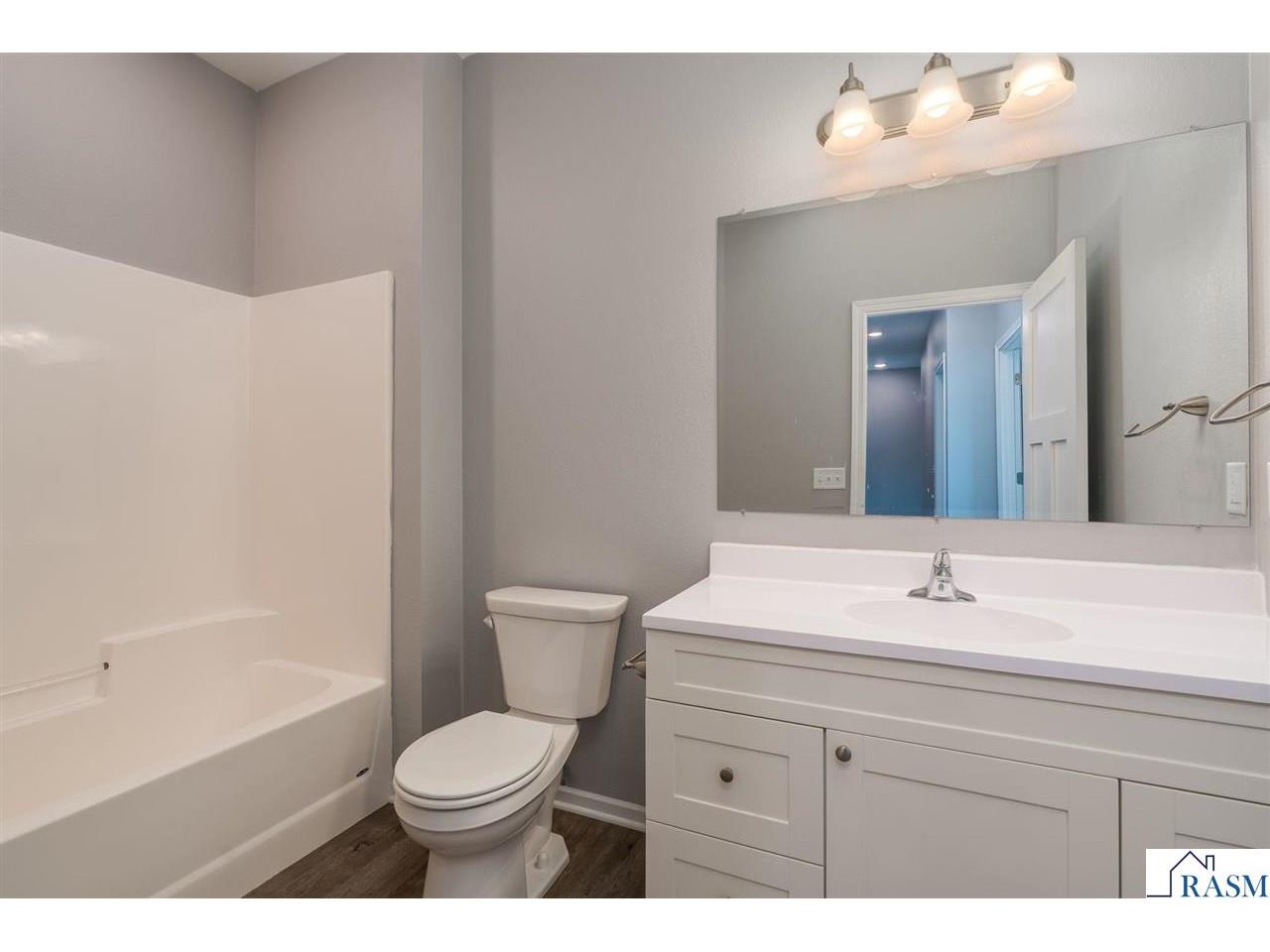 3129 & 3131 Noble Drive Mankato MN 56003 7039384 image27