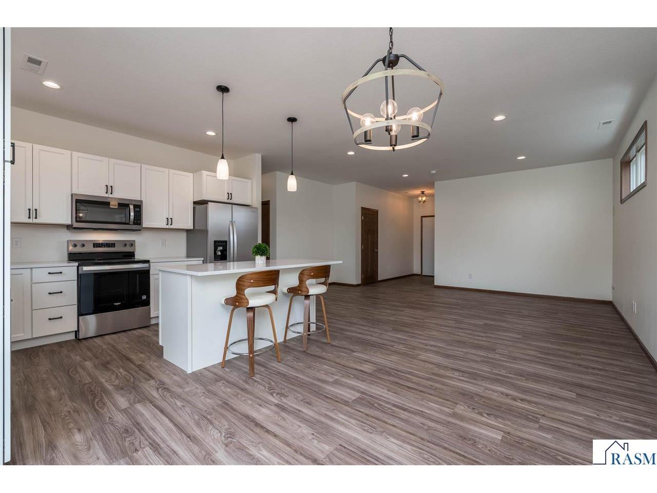 313 Falcon Run Eagle Lake MN 56025 267040520 image10