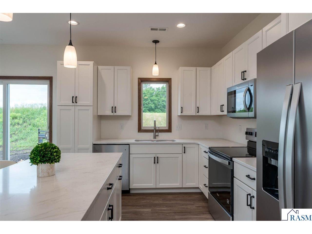313 Falcon Run Eagle Lake MN 56025 267040520 image14