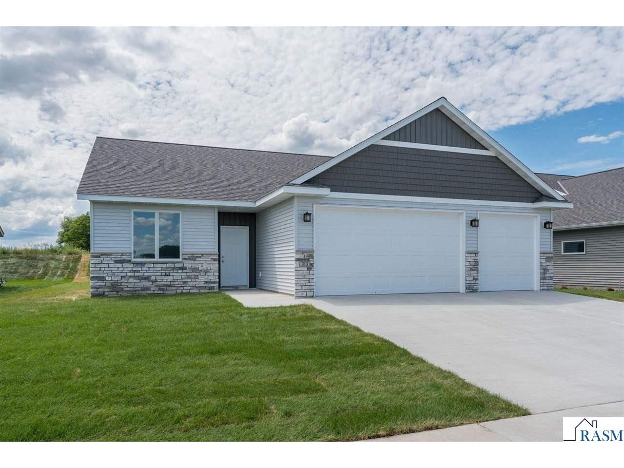 313 Falcon Run Eagle Lake MN 56025 267040520 image2