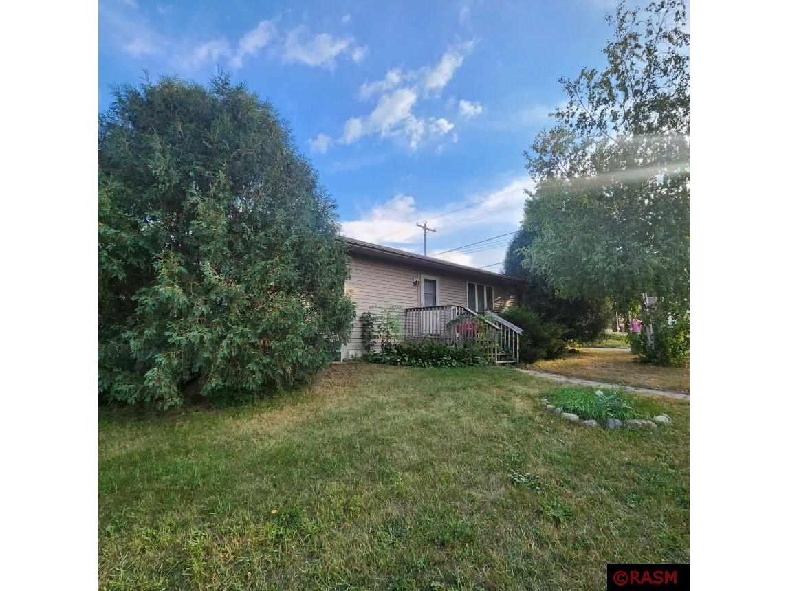 313 N 11th Street New Ulm MN 56073 7033800 image1