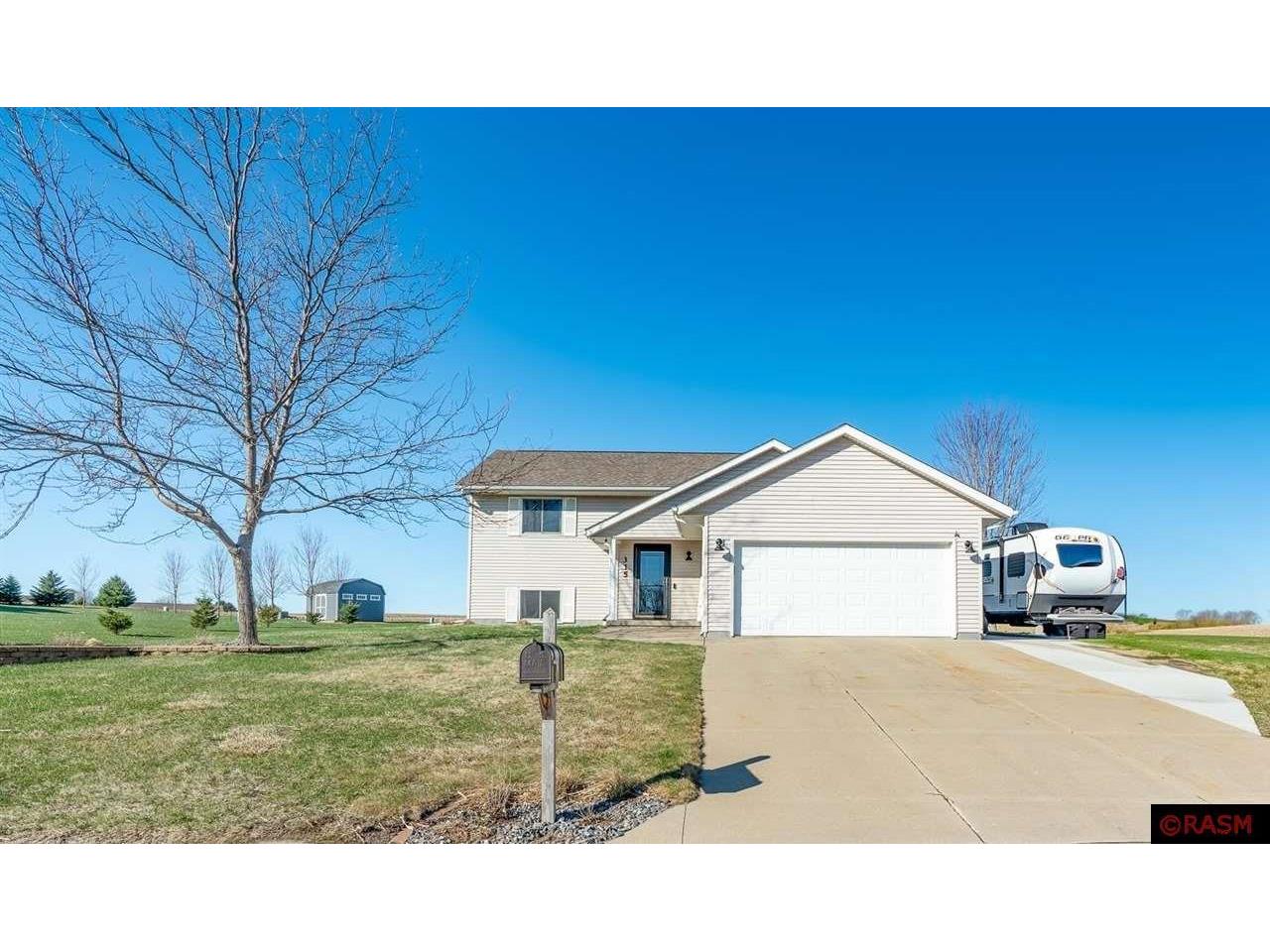 315 Loraine Drive Lake Crystal MN 56055 7037195 image1