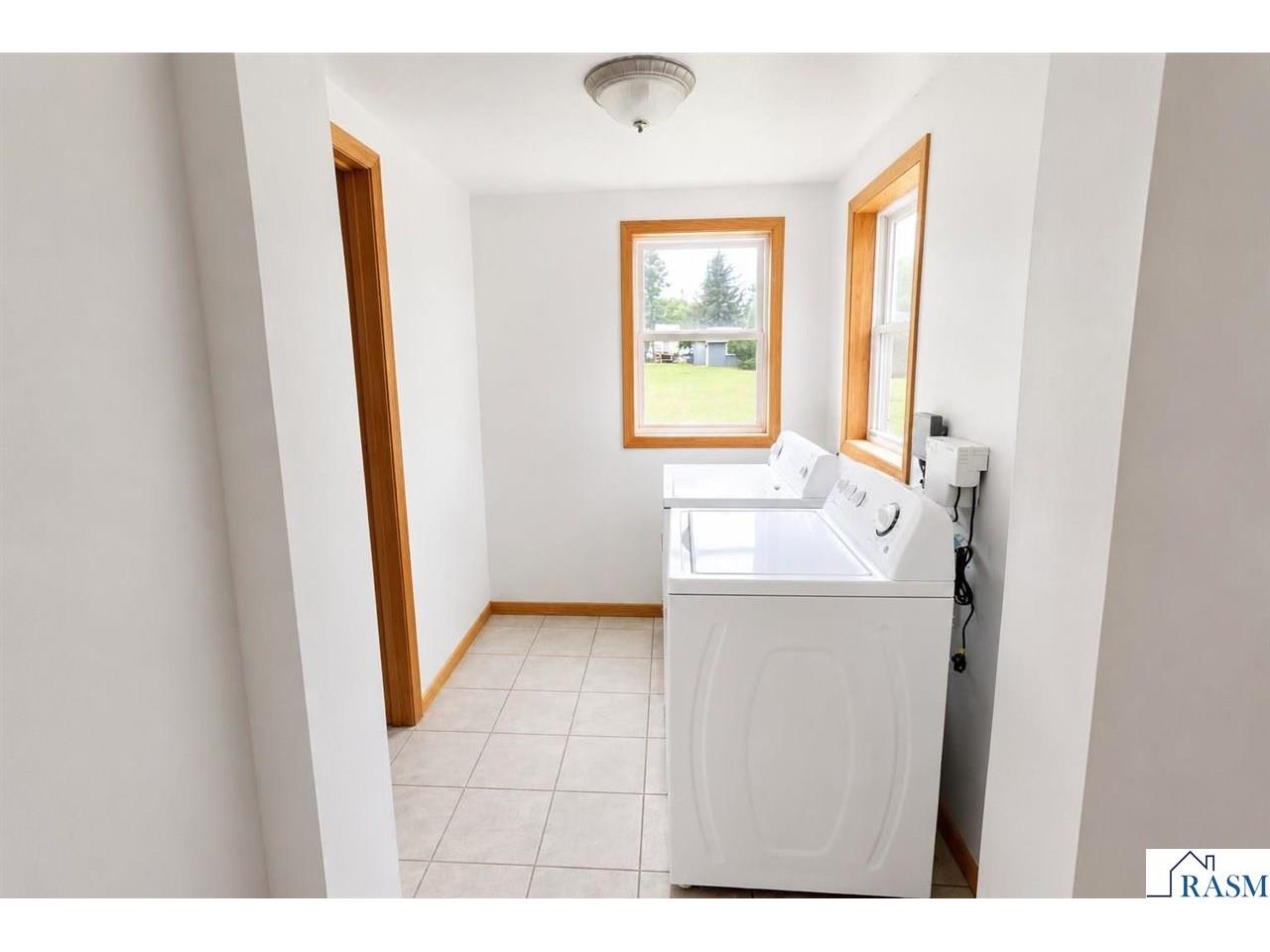 315 NE Buck Avenue Madelia MN 56062 267040693 image17