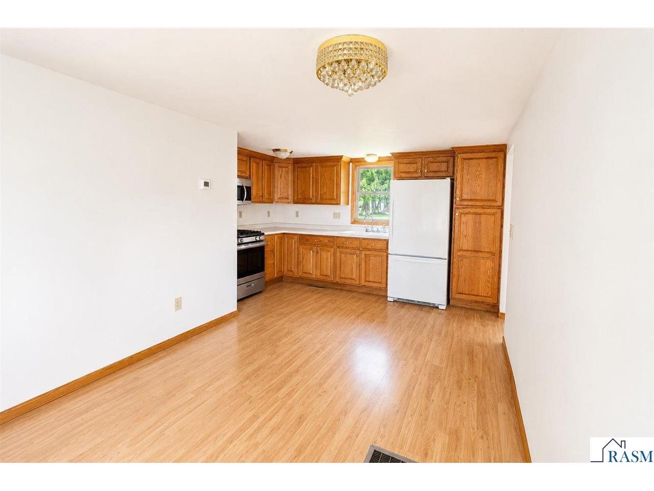 315 NE Buck Avenue Madelia MN 56062 267040693 image9
