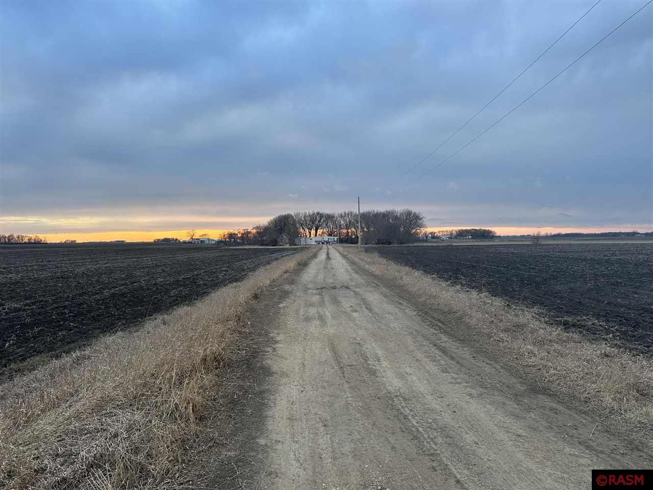 31533 40th Street Janesville MN 56048 7034376 image1