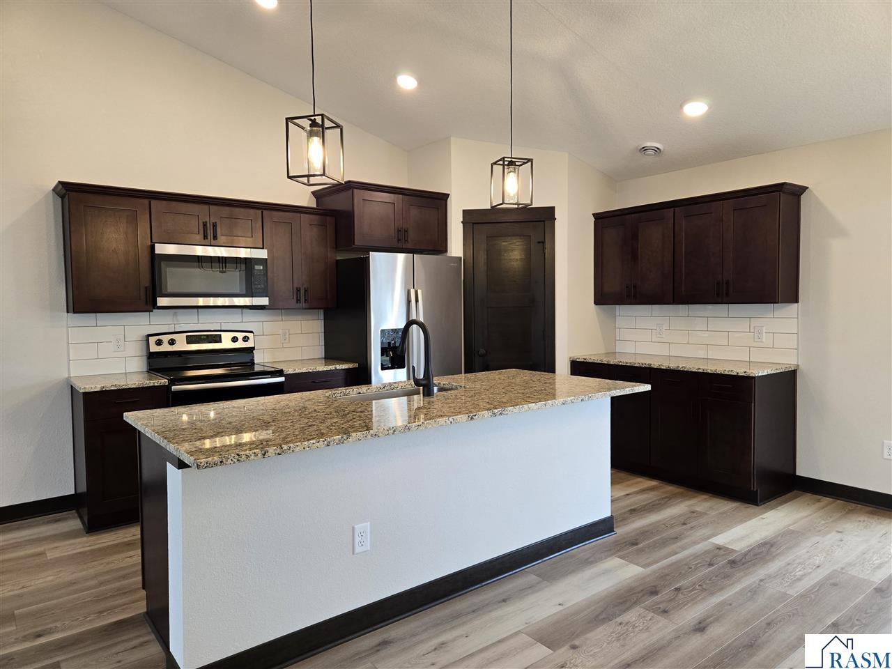 317 Falcon Run Eagle Lake MN 56024 7039067 image2