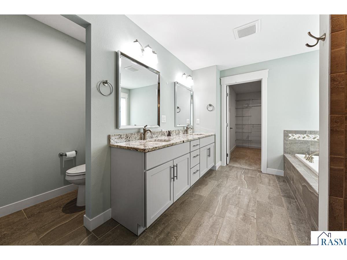 317 Oak Marsh Drive Mankato MN 56001 7038833 image14