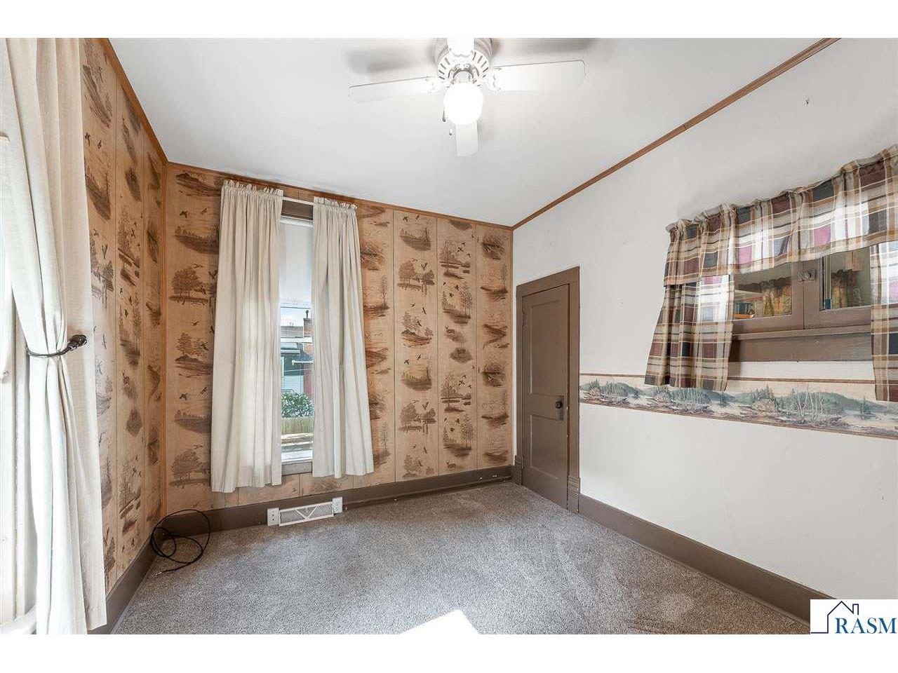 318 E Pleasant Street Mankato MN 56001 7040430 image16
